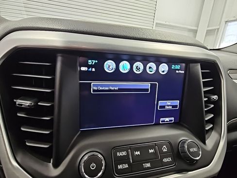 Used 2019 GMC Acadia SLT image 16