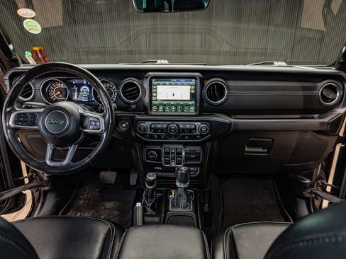 Used 2022 Jeep Wrangler Unlimited Sahara w/ LED Lighting Group image 15