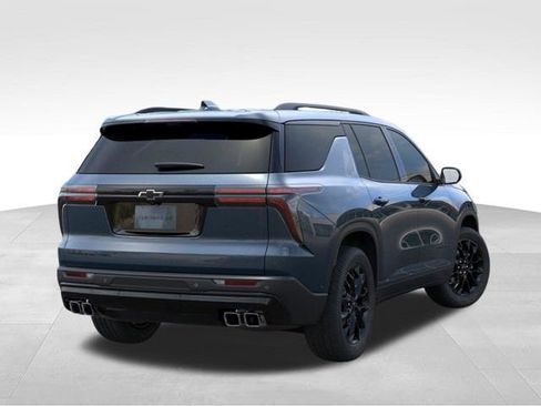 New 2026 Chevrolet Traverse LT w/ Midnight/Sport Edition image 4