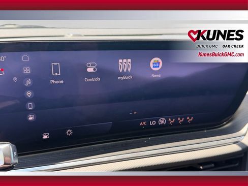 Used 2024 Buick Envision Preferred AWD/4WD image 27