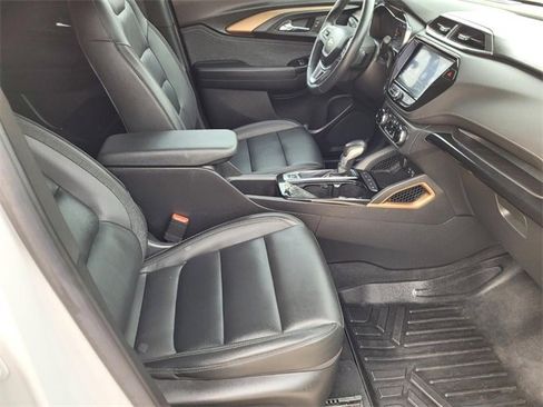 Used 2022 Chevrolet TrailBlazer ACTIV w/ Convenience Package image 10