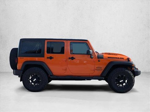 Used 2012 Jeep Wrangler Unlimited Sport image 4