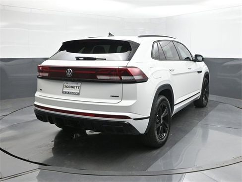 New 2025 Volkswagen Atlas Cross Sport SEL R-Line image 11