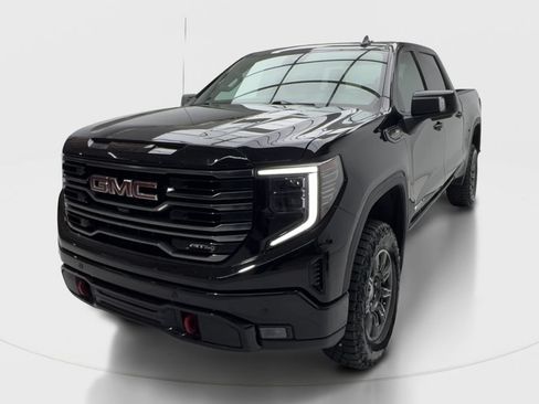 Used 2025 GMC Sierra 1500 AT4 AWD/4WD image 4