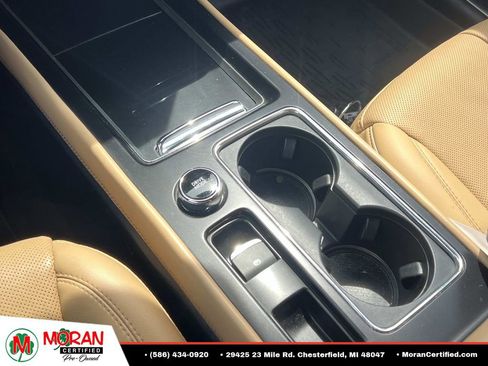 Used 2023 Lincoln Corsair Reserve AWD/4WD image 24