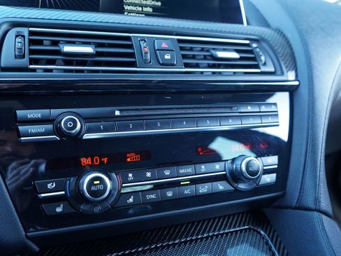 Used 2016 BMW M6 image 18