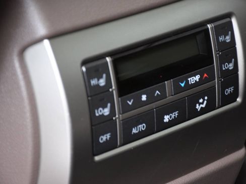 Used 2016 Lexus GX 460 Luxury AWD/4WD image 19