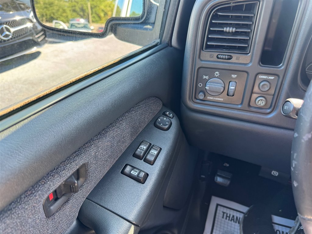 Used 2001 GMC Sierra 1500 2WD Extended Cab w/ Convenience Plus Group image 16