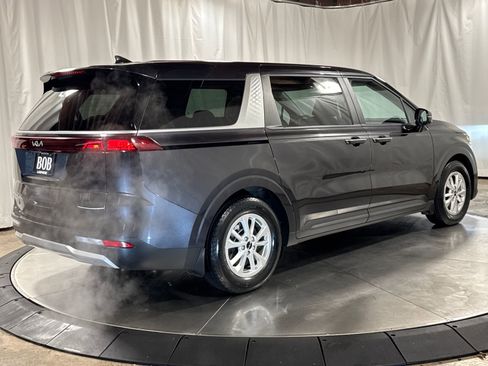 Certified 2022 Kia Carnival LX w/ Paint Protection Package image 8