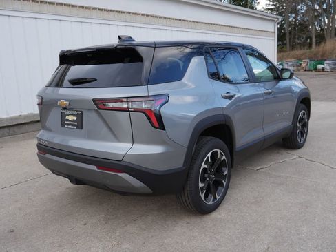 New 2026 Chevrolet Equinox LT image 7