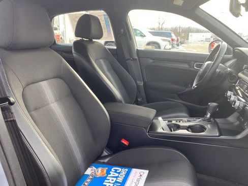 Used 2024 Honda Civic Sport image 11