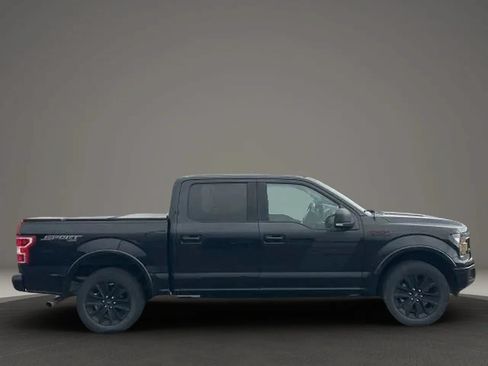 Used 2019 Ford F150 XLT w/ Equipment Group 302A Luxury AWD/4WD image 10