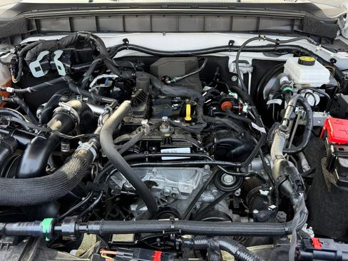 Certified 2024 Ford Bronco Big Bend AWD/4WD image 35