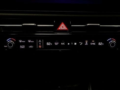 Used 2023 Kia Niro Wind w/ Wind Preserve Package image 30