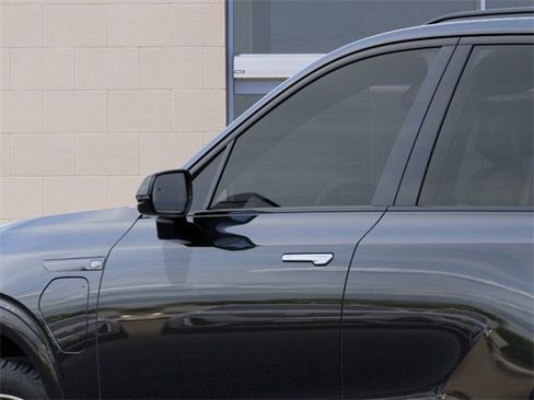 New 2026 Cadillac Vistiq Sport w/ LPO, Floor Liner Package image 12