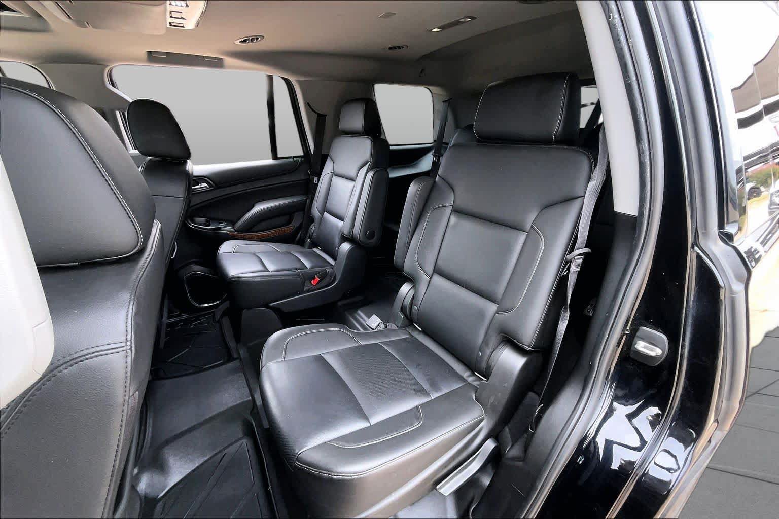 Used 2019 Chevrolet Tahoe Premier AWD/4WD image 18