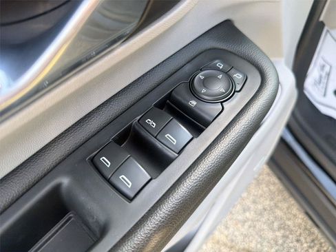 Used 2021 GMC Terrain SLT w/ Infotainment Package II FWD image 12
