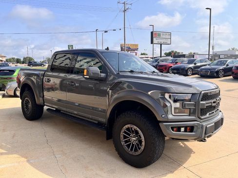 Used 2020 Ford F150 Raptor w/ Equipment Group 802A Luxury AWD/4WD image 6