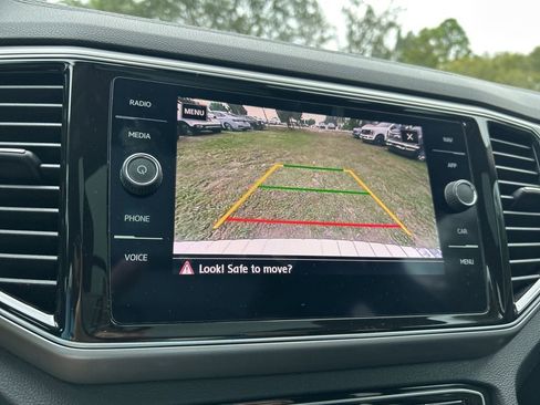 Used 2019 Volkswagen Atlas SEL R-Line image 36