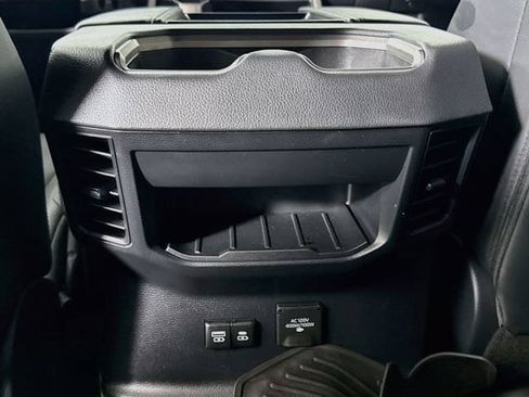 Certified 2025 Toyota Tundra Limited AWD/4WD image 26
