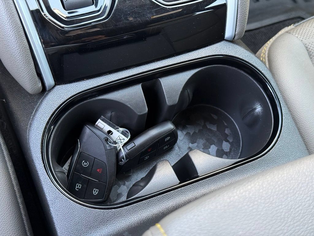 Used 2025 Chevrolet Colorado ZR2 AWD/4WD image 13
