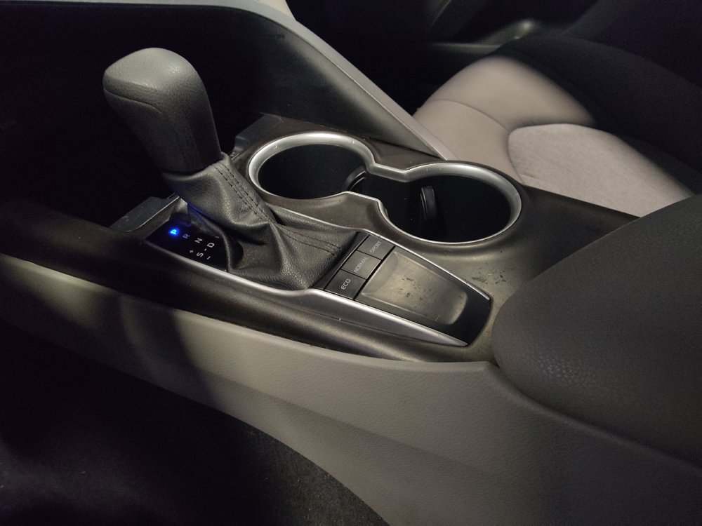 Used 2022 Toyota Camry LE FWD image 26