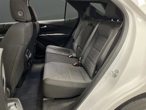 Used 2024 Chevrolet Equinox LT image 27