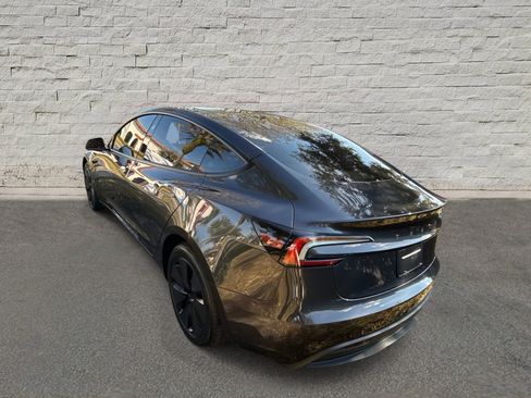 Used 2025 Tesla Model 3 Long Range image 7