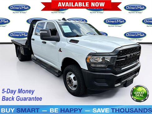 Used 2024 RAM 3500 Tradesman w/ Max Tow Package AWD/4WD image 1