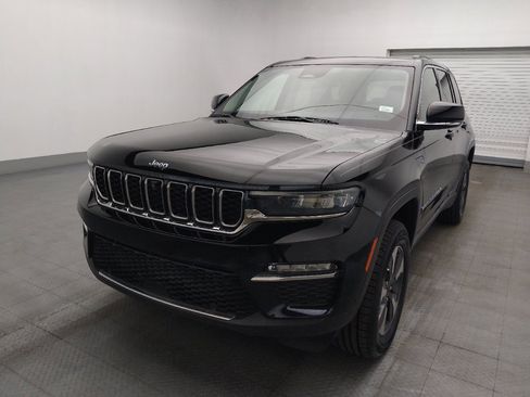 Used 2022 Jeep Grand Cherokee Limited 4xe w/ Luxury Tech Group II AWD/4WD image 15