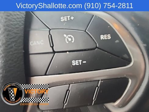 Certified 2022 Jeep Grand Cherokee Limited AWD/4WD image 13