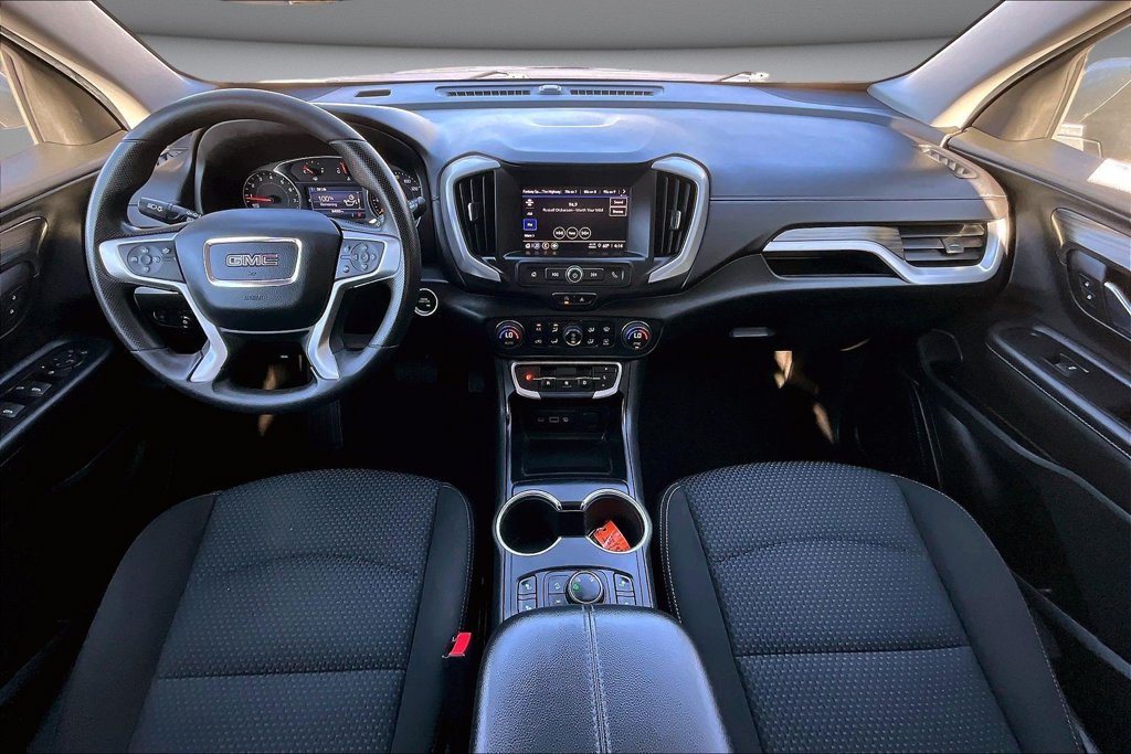 Used 2023 GMC Terrain SLE w/ Driver Convenience Package AWD/4WD image 7