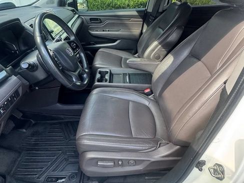 Used 2018 Honda Odyssey EX-L image 3