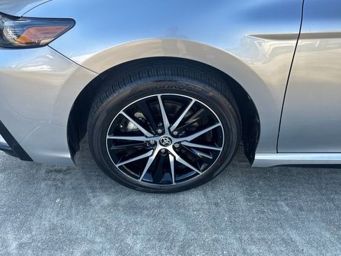 Used 2023 Toyota Camry SE image 28