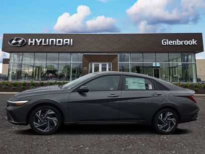 New 2025 Hyundai Elantra SEL