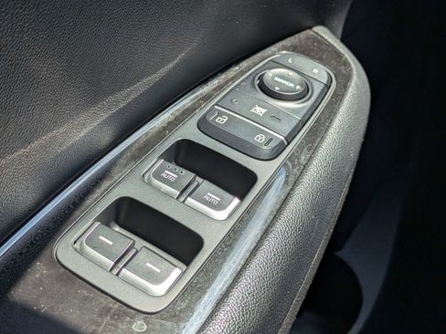 Used 2019 Kia Optima SX FWD image 25