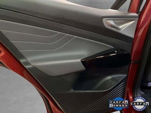 Used 2023 Volkswagen ID.4 Pro S Plus image 58