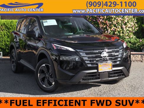 Used 2026 Nissan Rogue SV w/ Cold Weather Package image 1