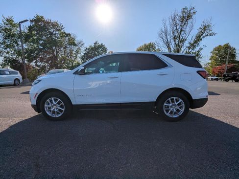 Used 2023 Chevrolet Equinox LT AWD/4WD image 4