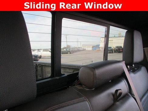 Used 2022 GMC Sierra 2500 Denali w/ Denali Ultimate Package image 24