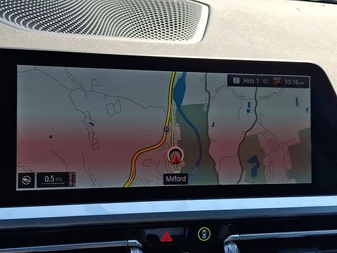 Used 2022 BMW 330i xDrive Sedan w/ M Sport Package image 23