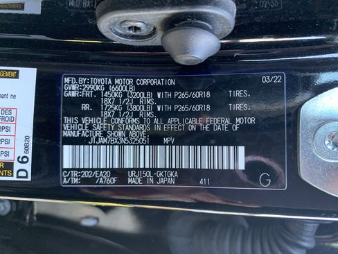 Certified 2022 Lexus GX 460 Premium w/ Premium Package AWD/4WD image 36