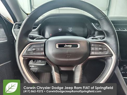 Certified 2022 Jeep Grand Cherokee L Limited image 22