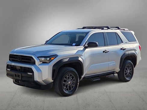 Used 2026 Toyota 4Runner SR5 RWD image 1