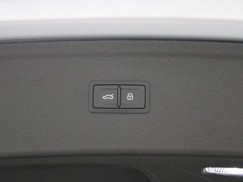 Used 2023 Audi Q5 2.0T Premium Plus AWD/4WD image 20