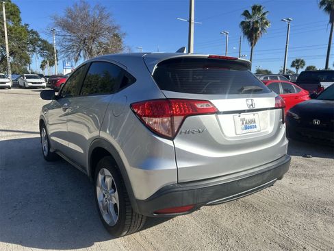 Used 2016 Honda HR-V LX image 4