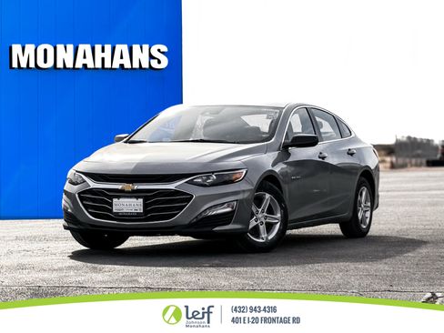 Used 2024 Chevrolet Malibu LT image 1