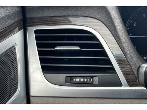 Used 2015 Hyundai Genesis 3.8 w/ Option Group 03 image 28