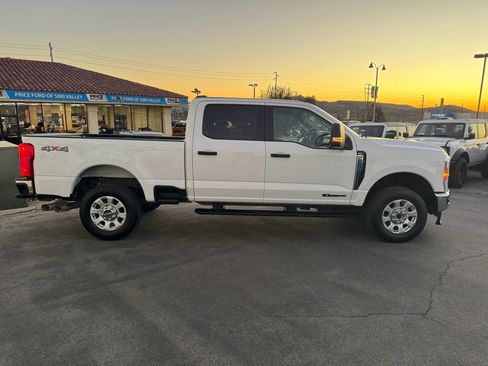 Used 2024 Ford F250 XLT image 4
