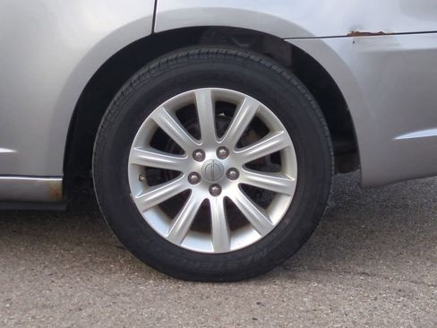 Used 2013 Chrysler 200 Touring w/ Cold Weather Group image 14